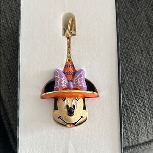 Bauble bar Disney Minnie Mouse Witch Hat Halloween bag charmKeychain -